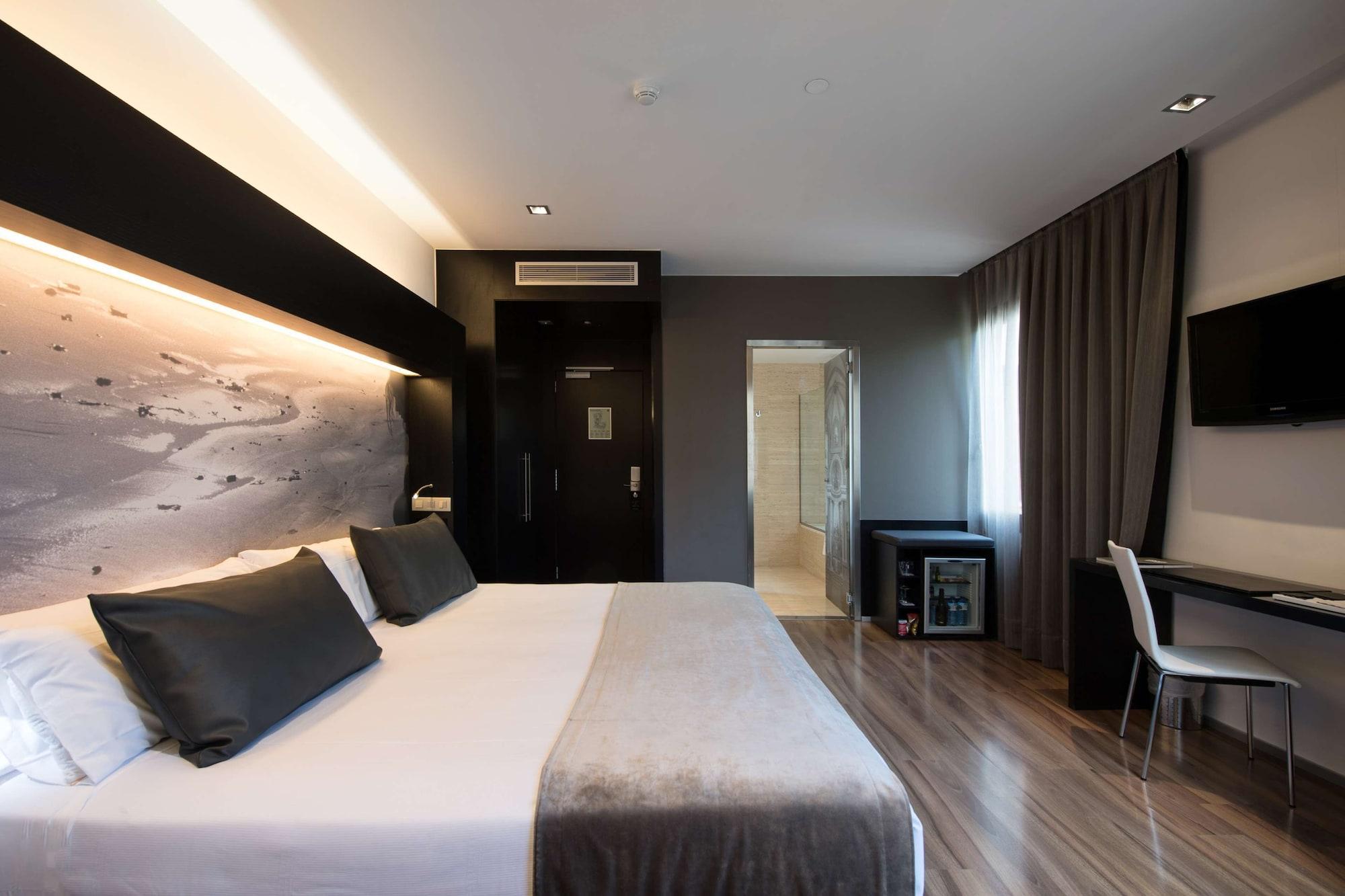 Catalonia Catedral Hotel Barcelona Exterior photo